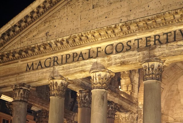 Pantheon — Roma, Italia